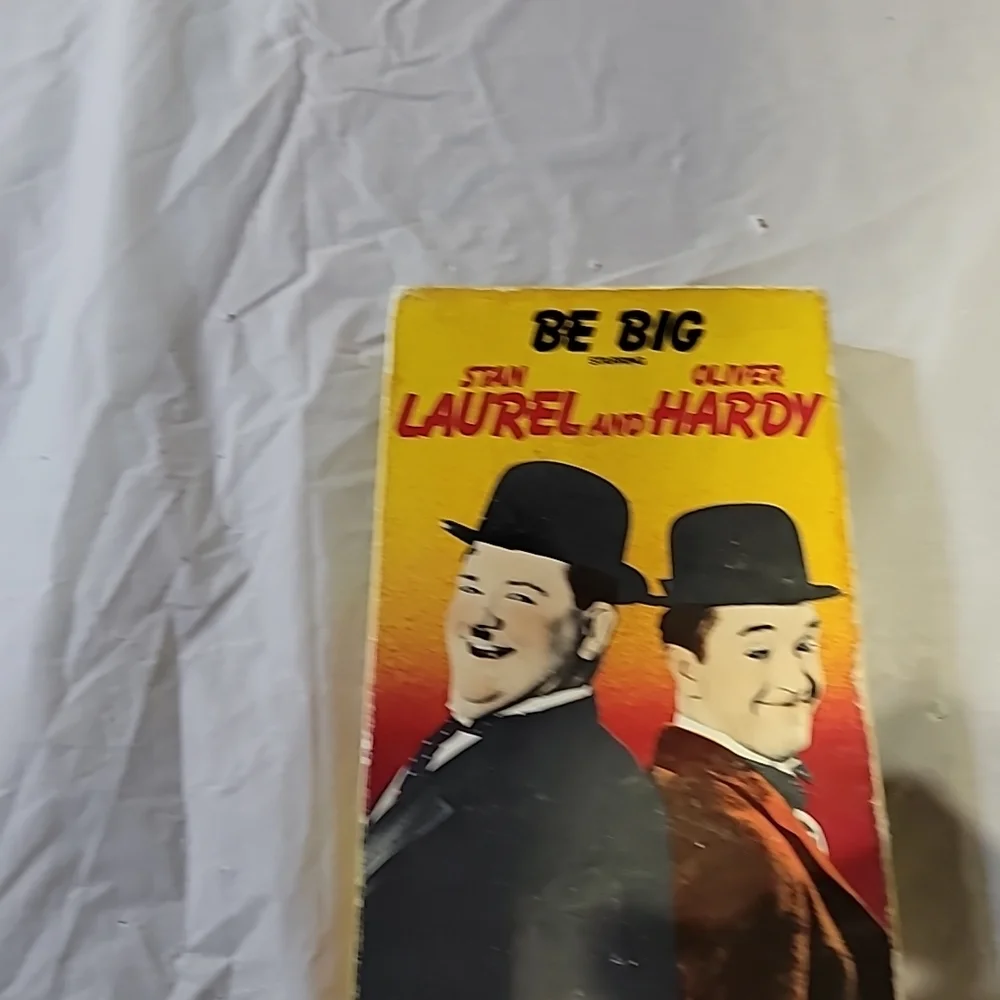 Be Big Laurel and Hardy VHS